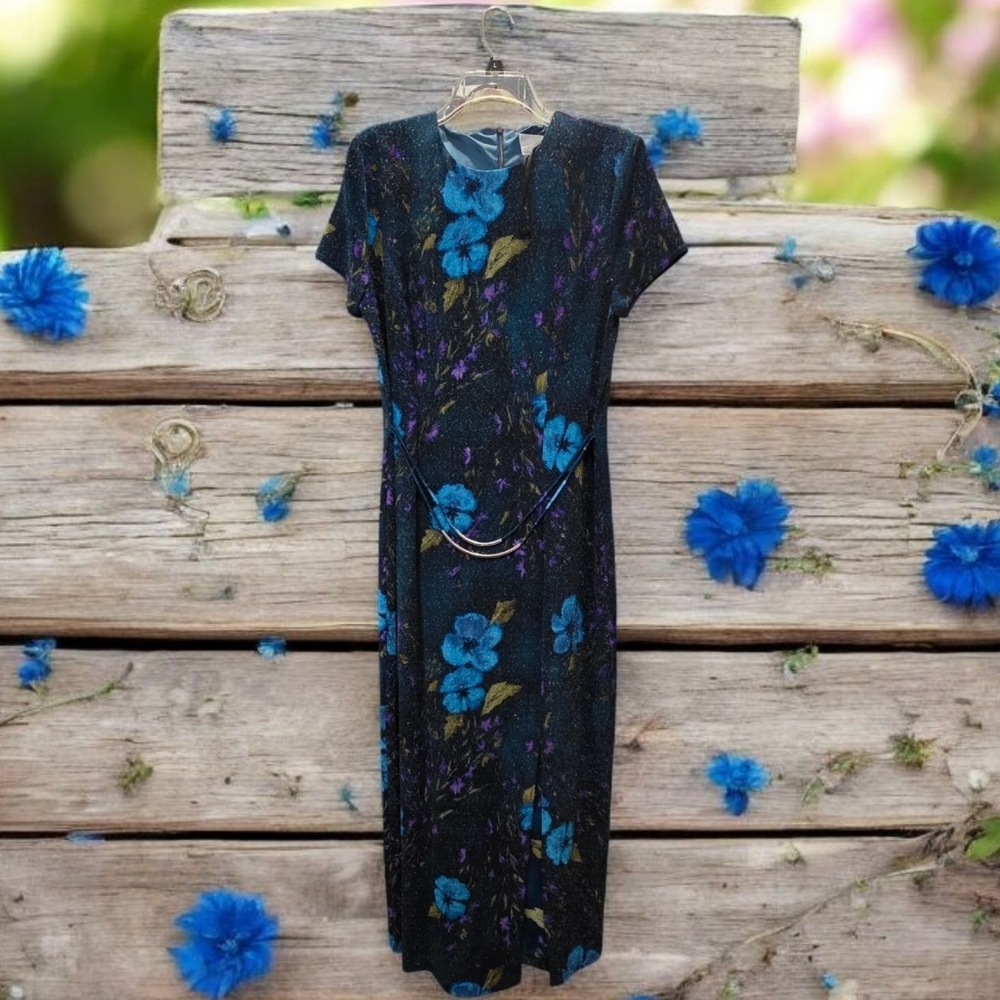 Scarlett Shimmerig Blue and Purple Floral Dress